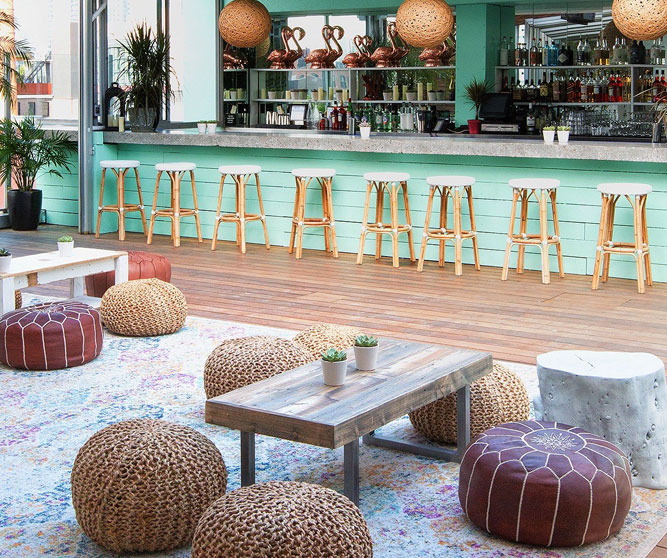 Rooftop Dining 